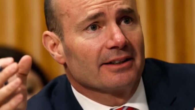 Mike Lee porn